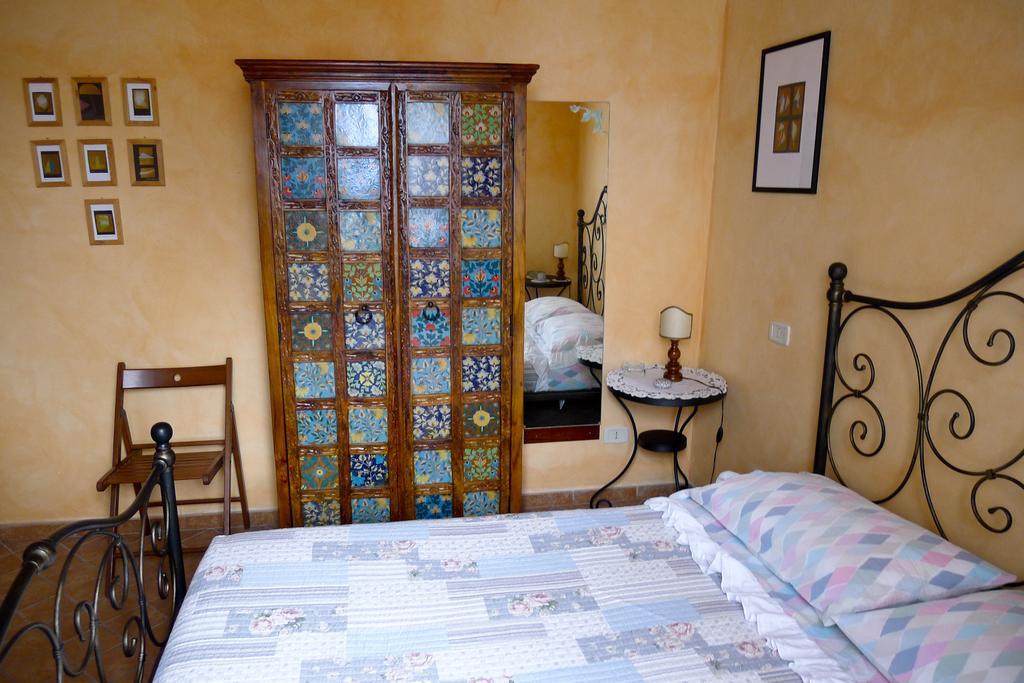 B&B Ottocento Spoltore Phòng bức ảnh