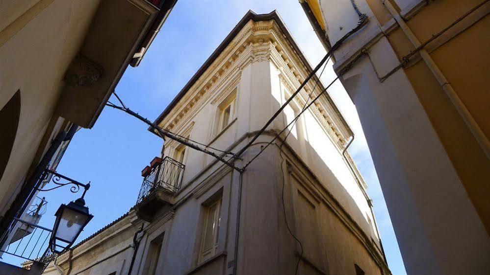 B&B Ottocento Spoltore Ngoại thất bức ảnh